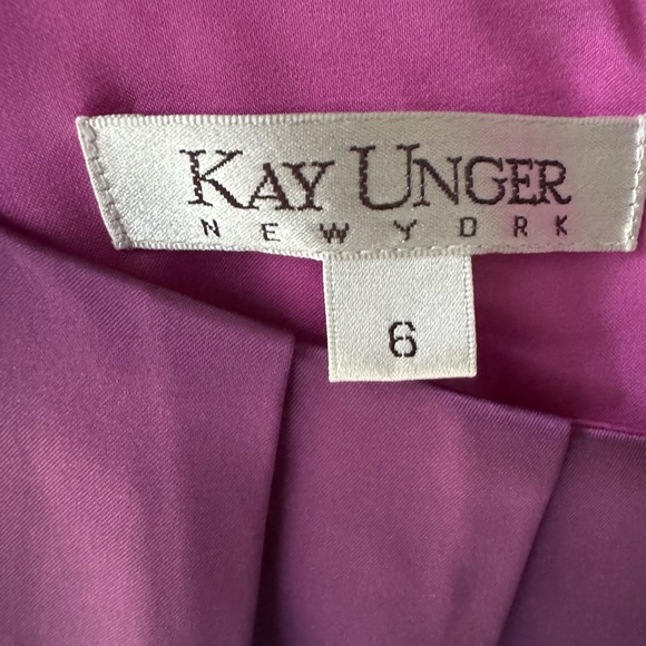 Kay Unger Orchid silk dress. - Picture 4 of 4